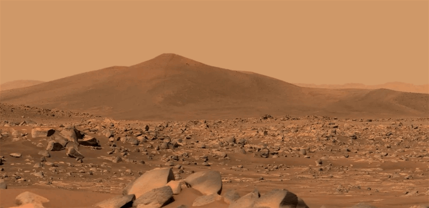 On Mars... A Promising Site for Human Life Discovered!