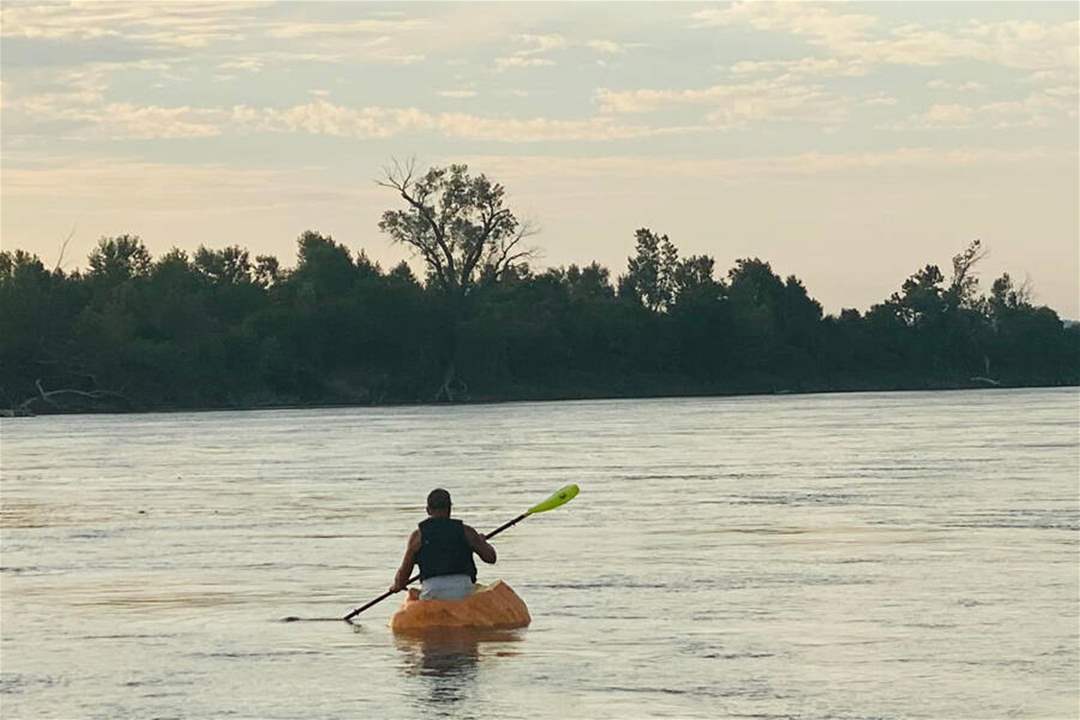 A Nebraska man paddled 38 miles down the Missouri River in an 846-pound pumpkin
