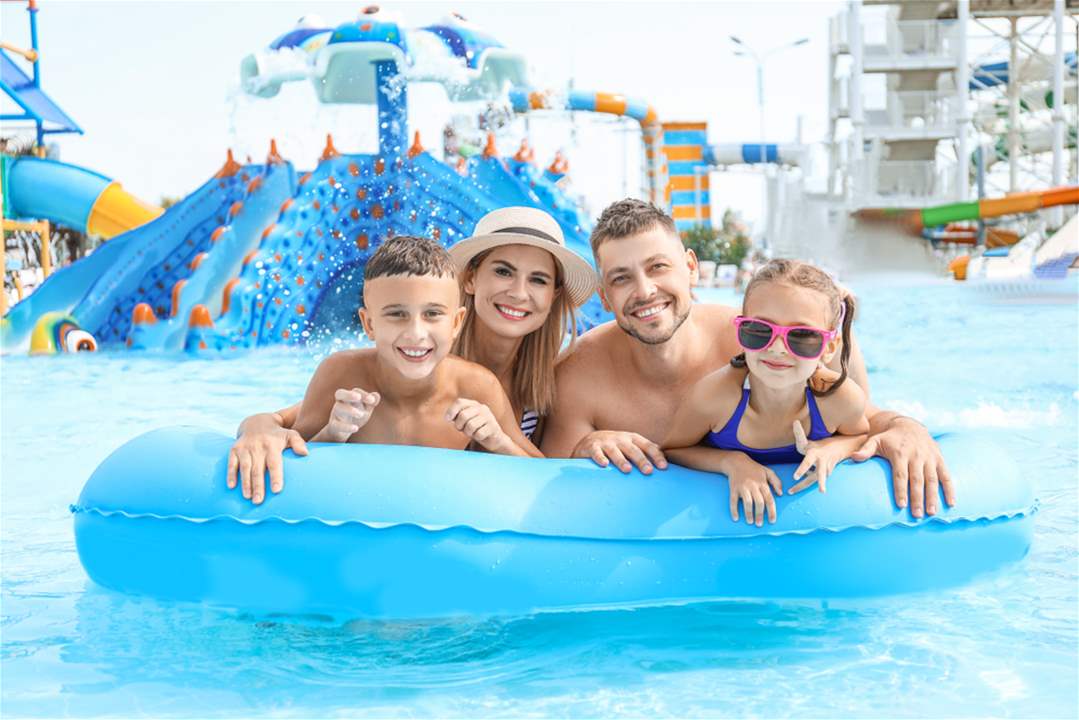 Strong reasons why water and amusement parks should have a website this summer!