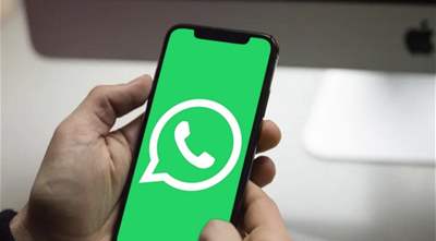 Whatsapp will soon let you exit groups silently. All that you need to know!