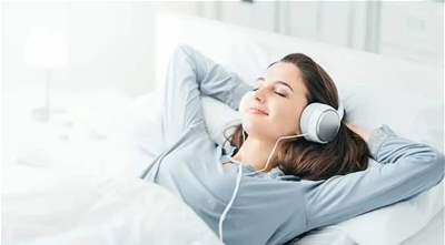 What do people listen to before bed? You will be surprised! 
