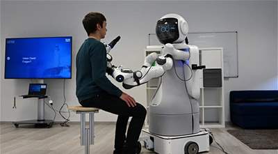 Robots provide care for the elderly in light of the shortage of health workers in Germany